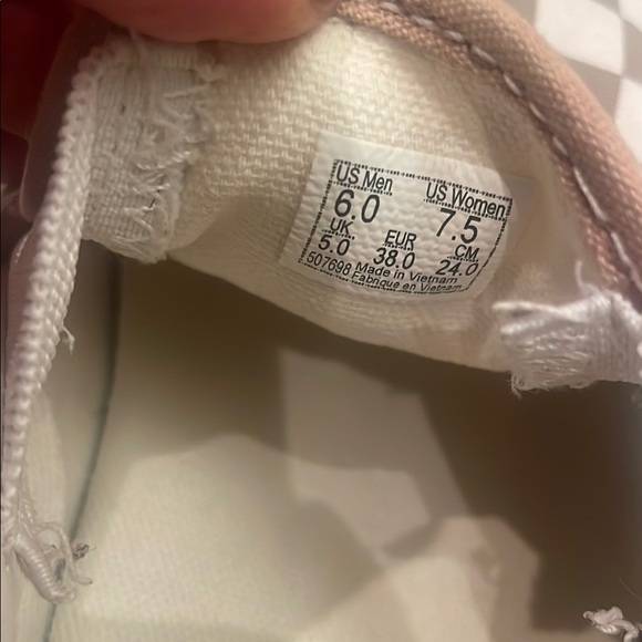 Vans Checkered Slip-On Shoes - Picture 7 of 7